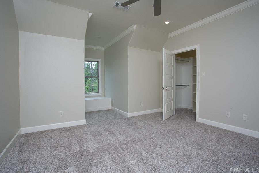 WOODLANDS EDGE - Residential
