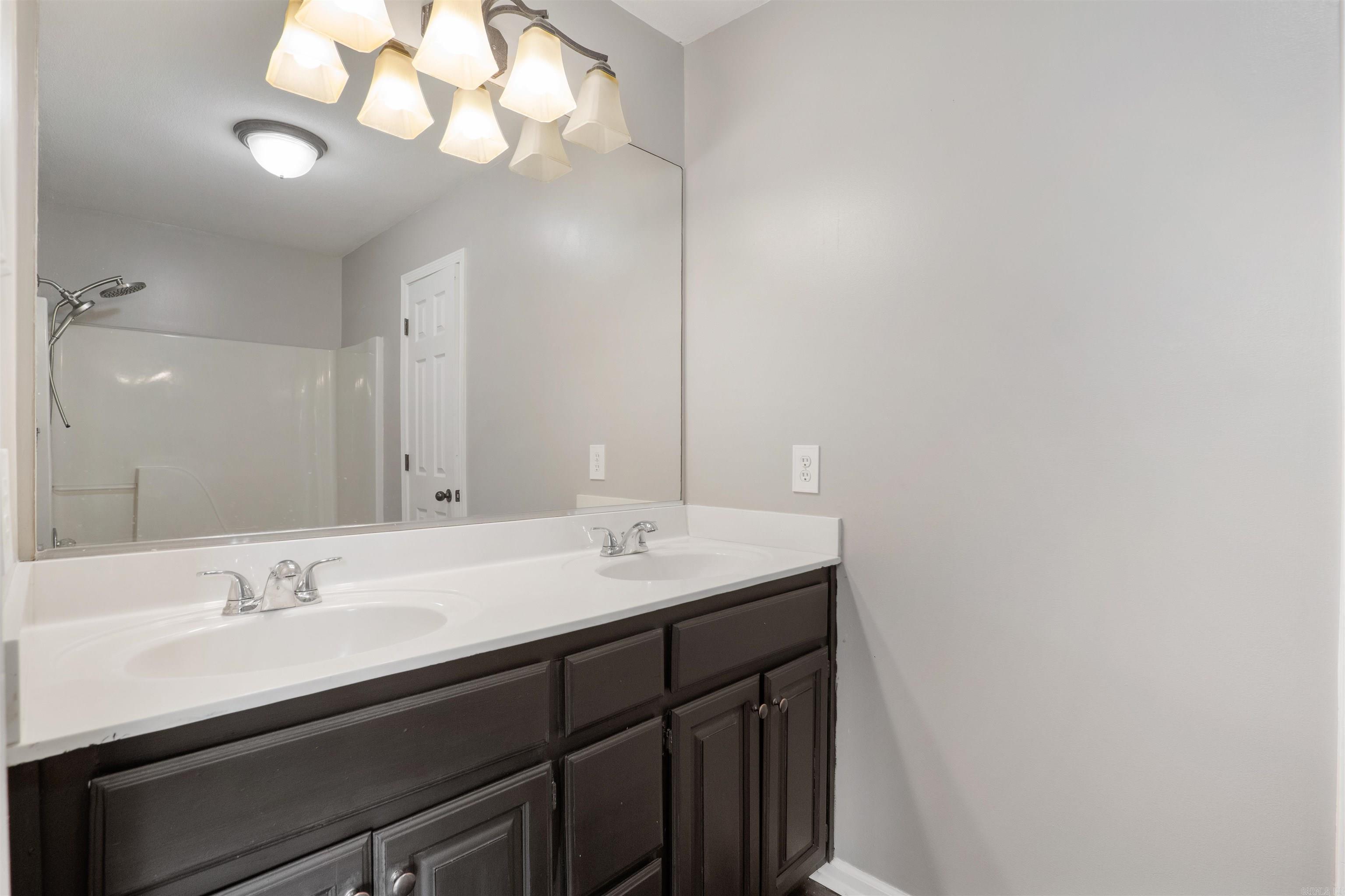 Criss - Residential