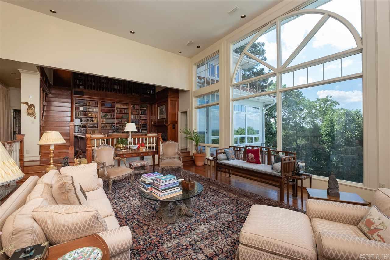 OVERLOOK PARK - Residential