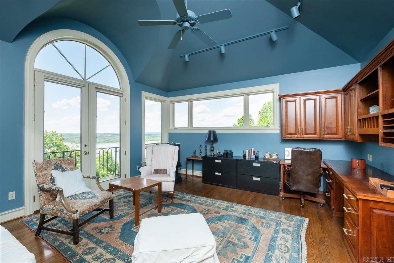 OVERLOOK PARK - Residential