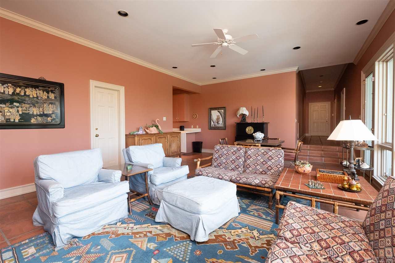 OVERLOOK PARK - Residential