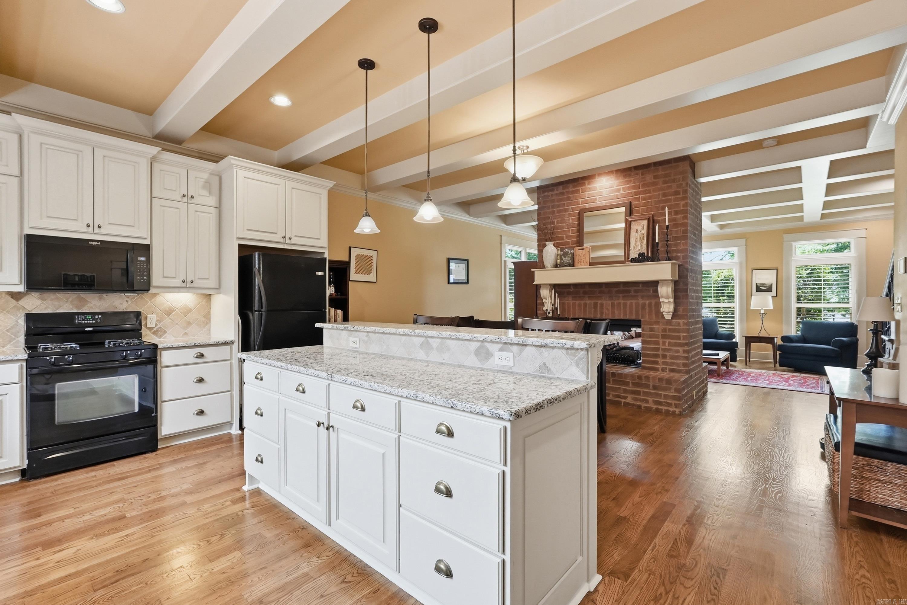 CITY OF LR L1 - Residential