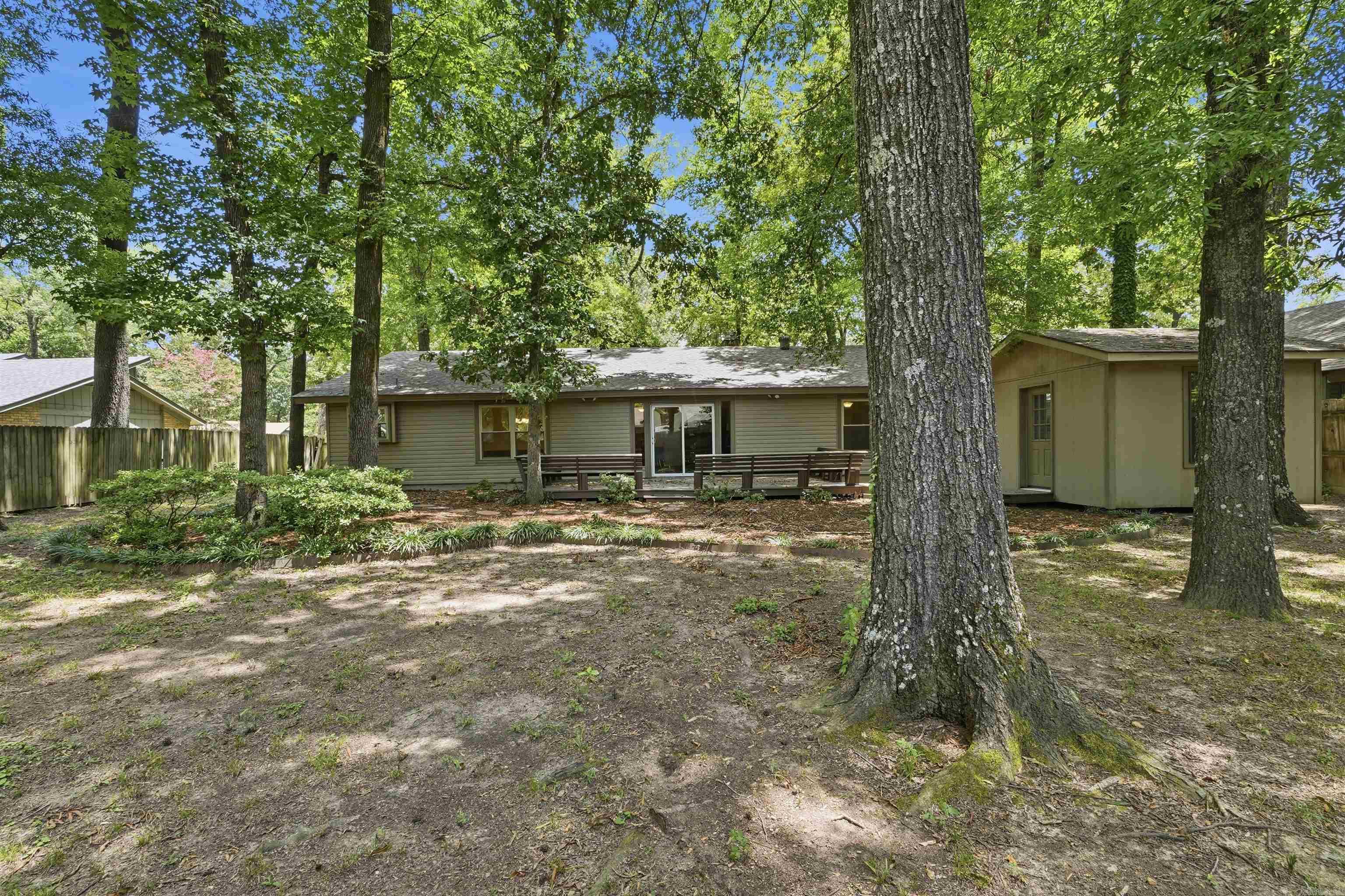 SMOKING OAKS ADD - Residential