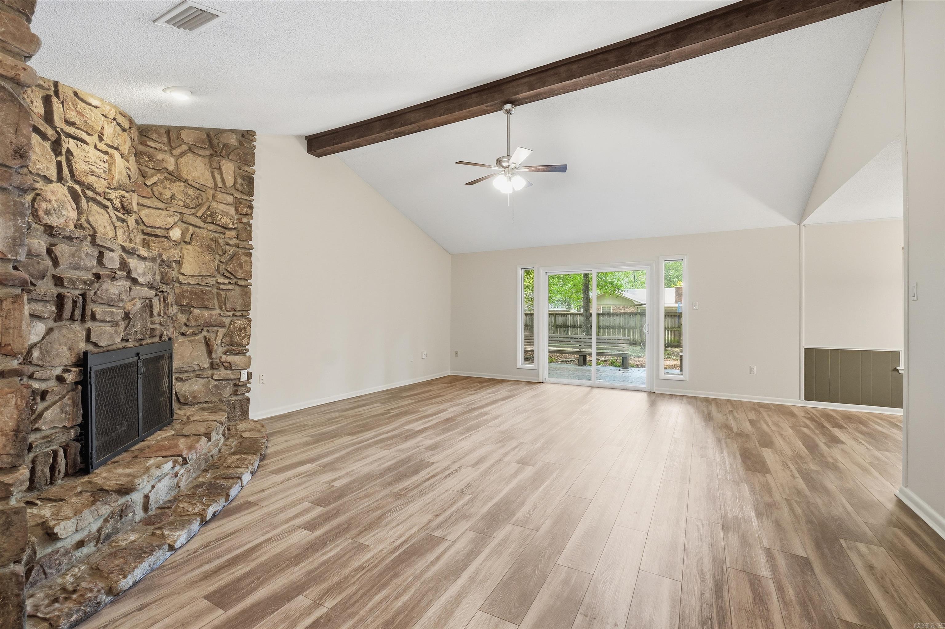 SMOKING OAKS ADD - Residential