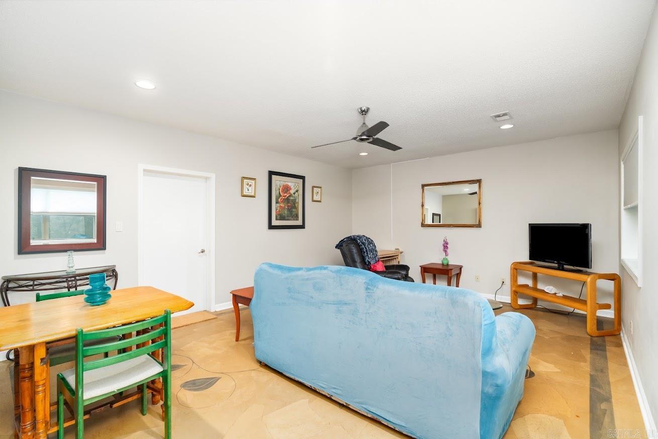 SANTA CRUZ - Residential