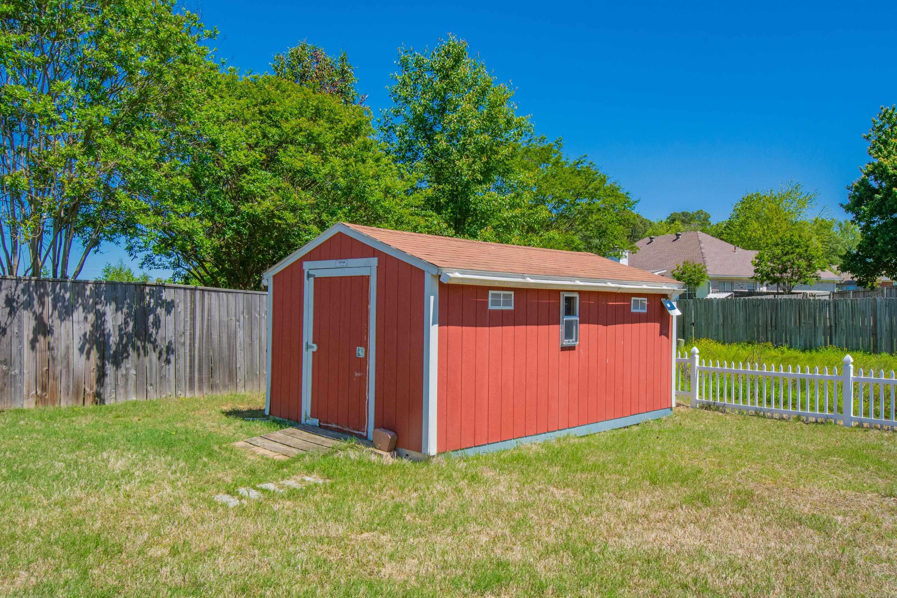 LEXINGTON PARK - Residential