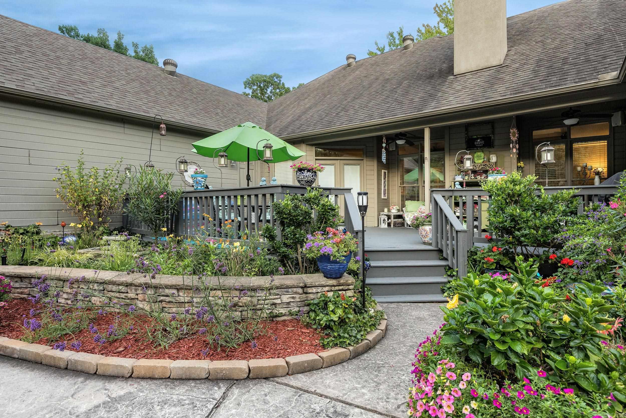 CHENAL VALLEY LAMARCHE PLACE NBH - Residential