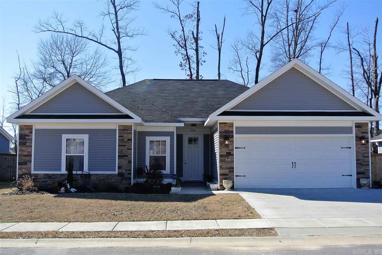 RICHLAND HILLS - Residential