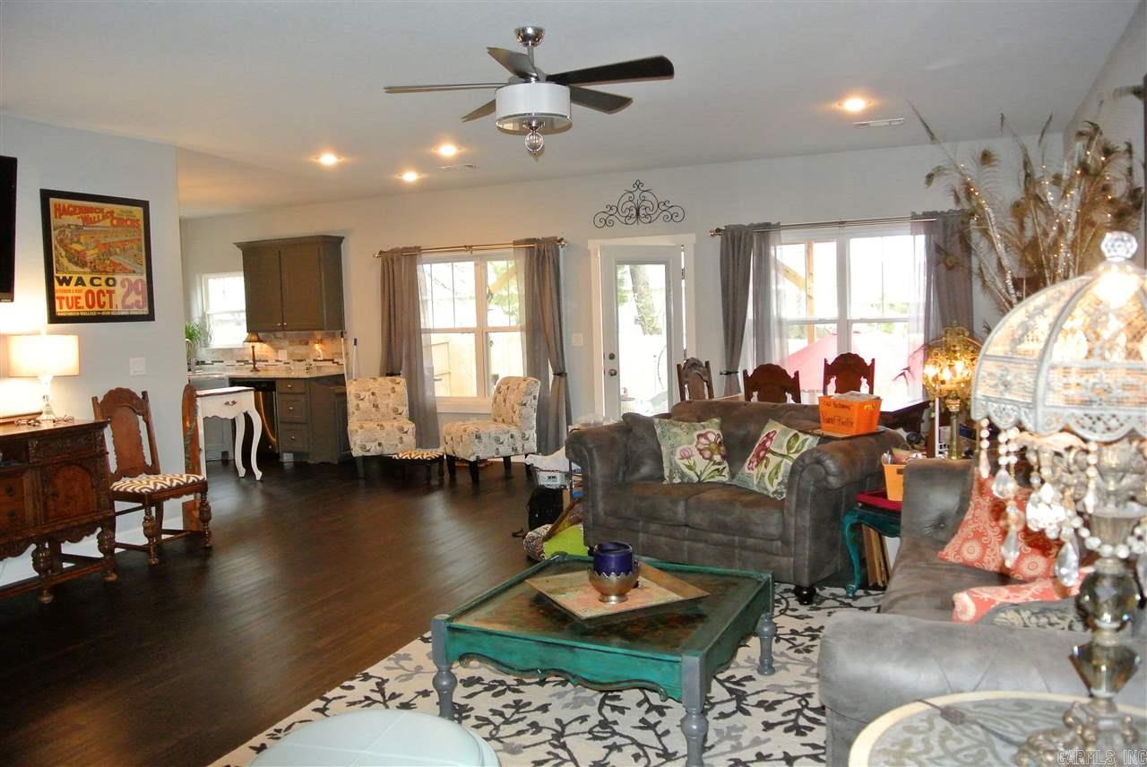RICHLAND HILLS - Residential