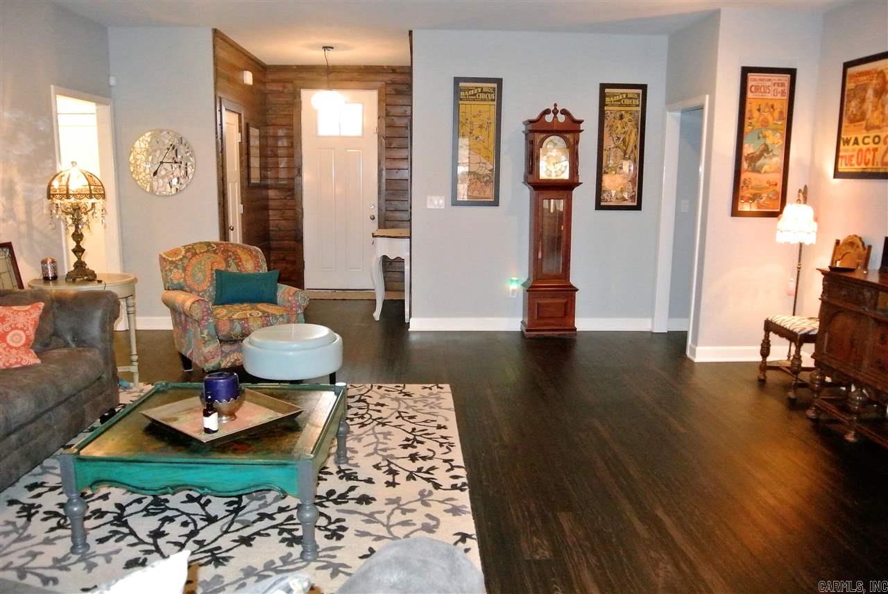 RICHLAND HILLS - Residential