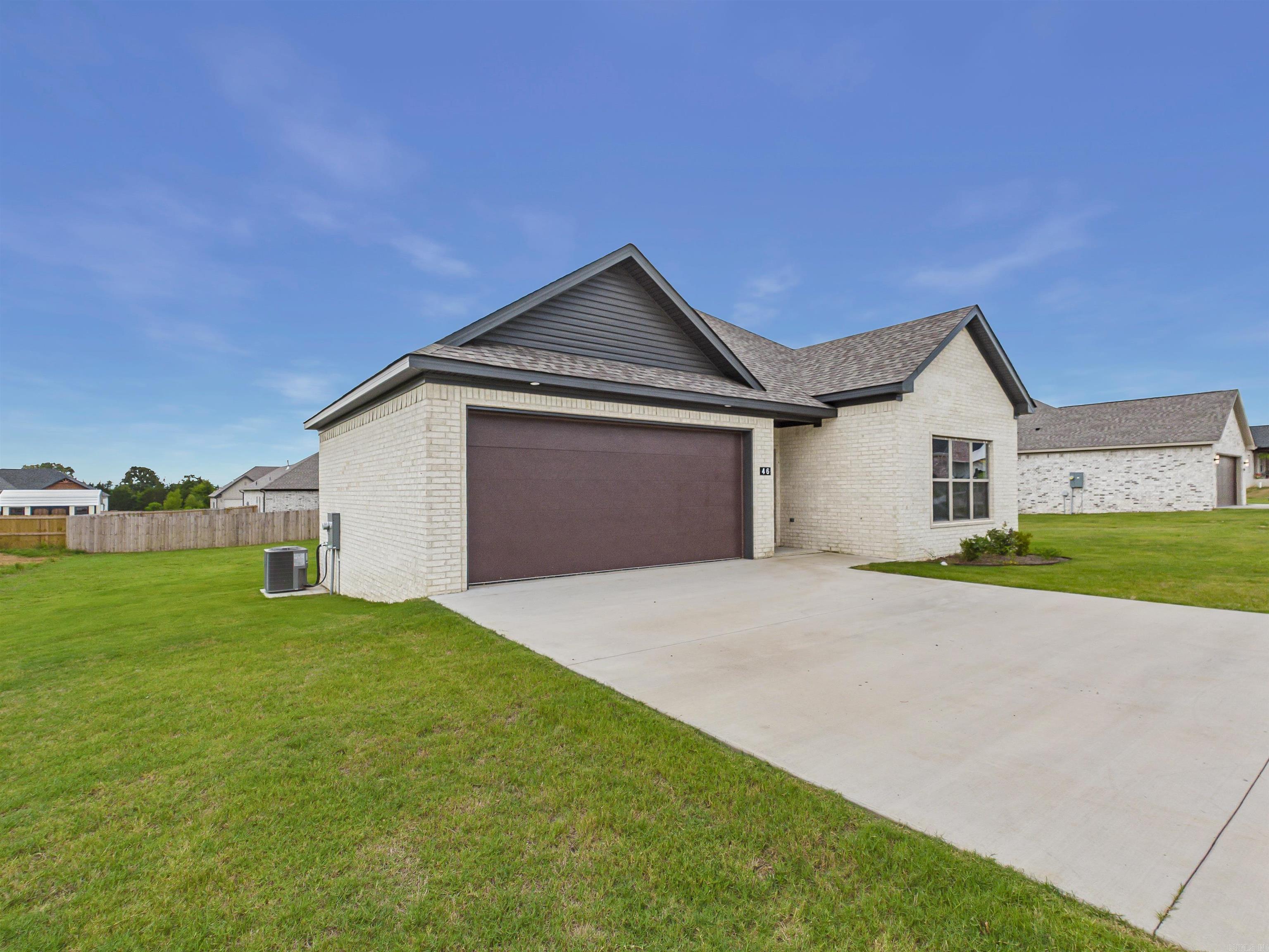 RIDGE VIEW - Residential