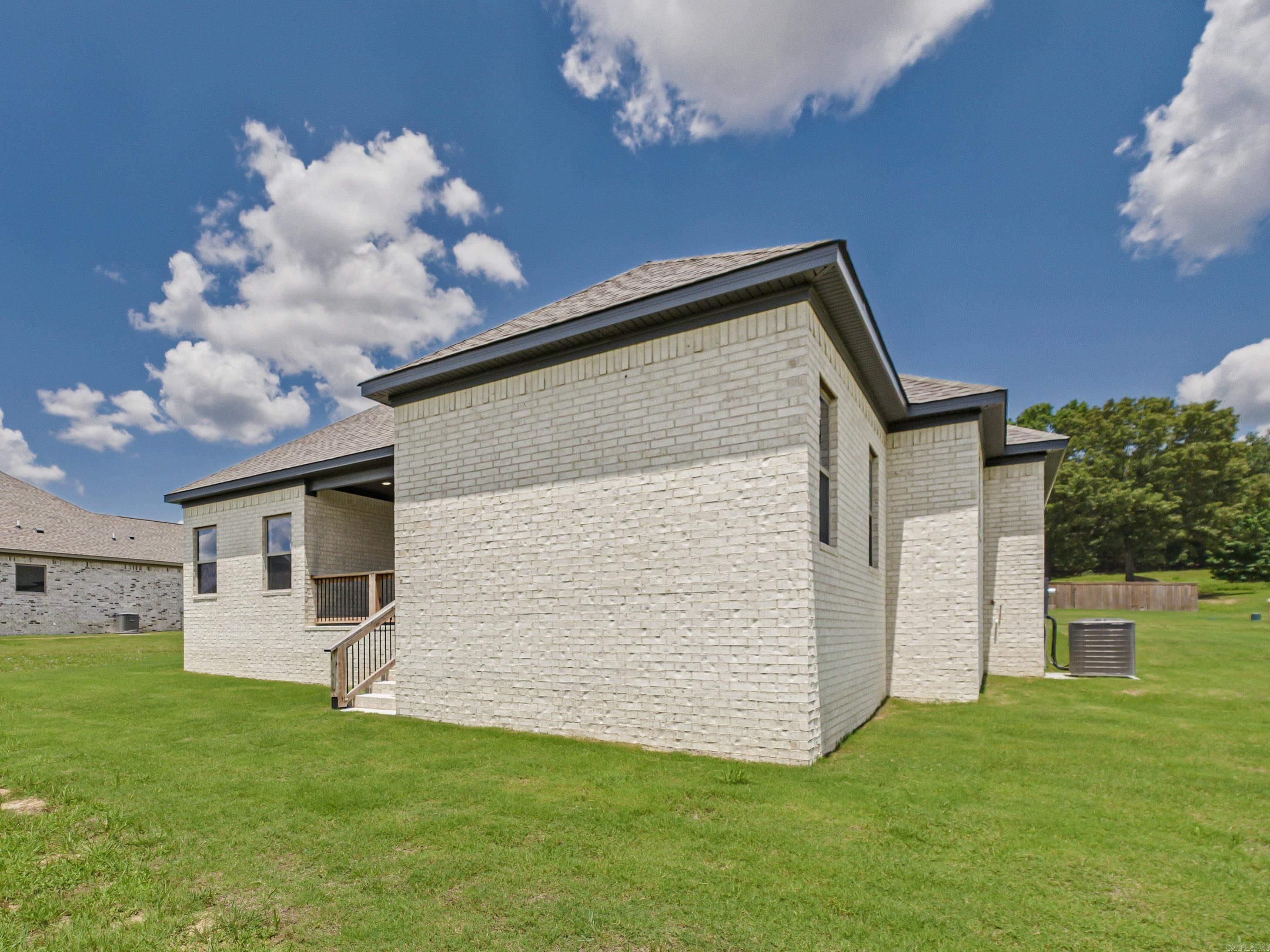 RIDGE VIEW - Residential