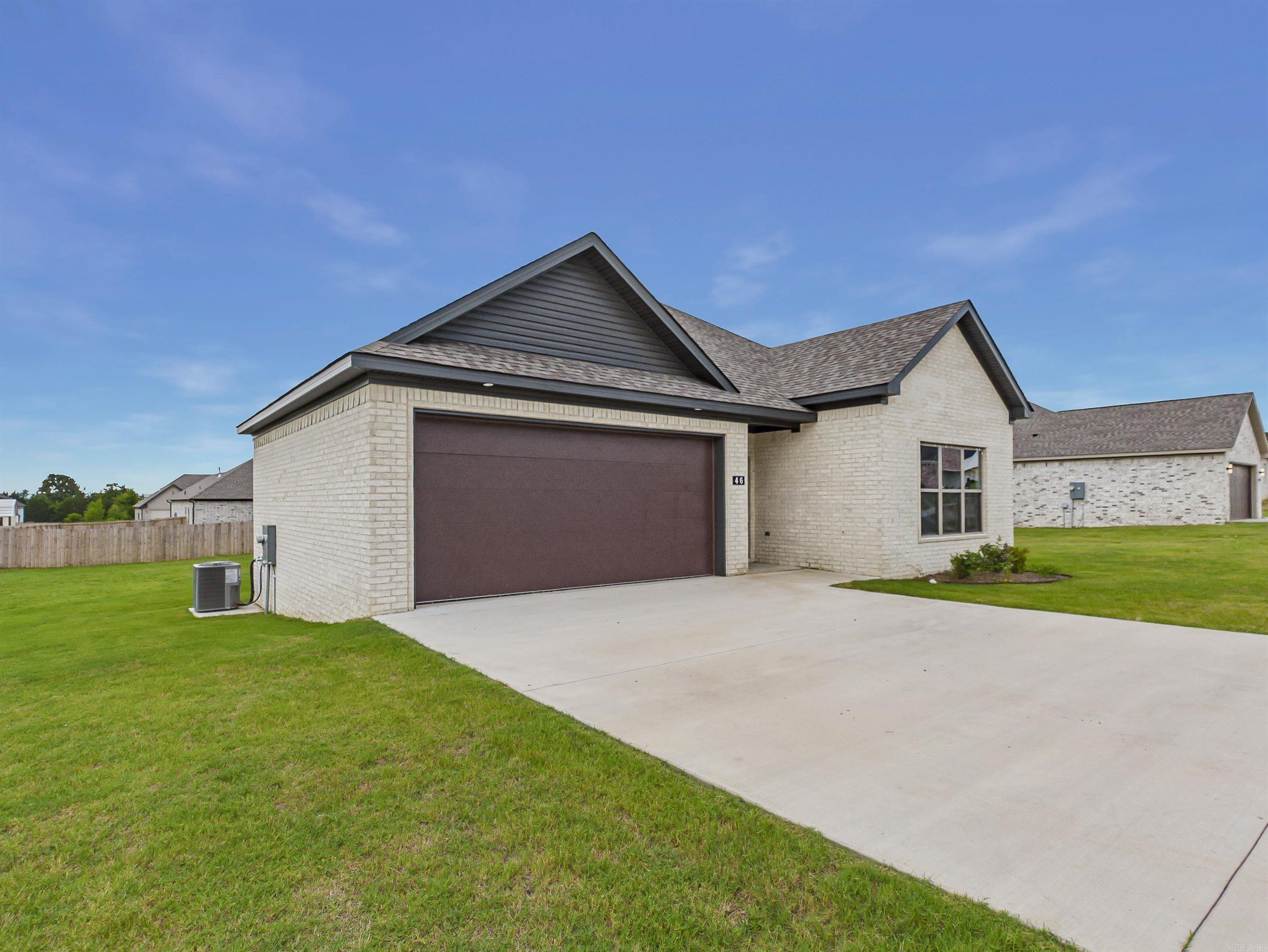 RIDGE VIEW - Residential
