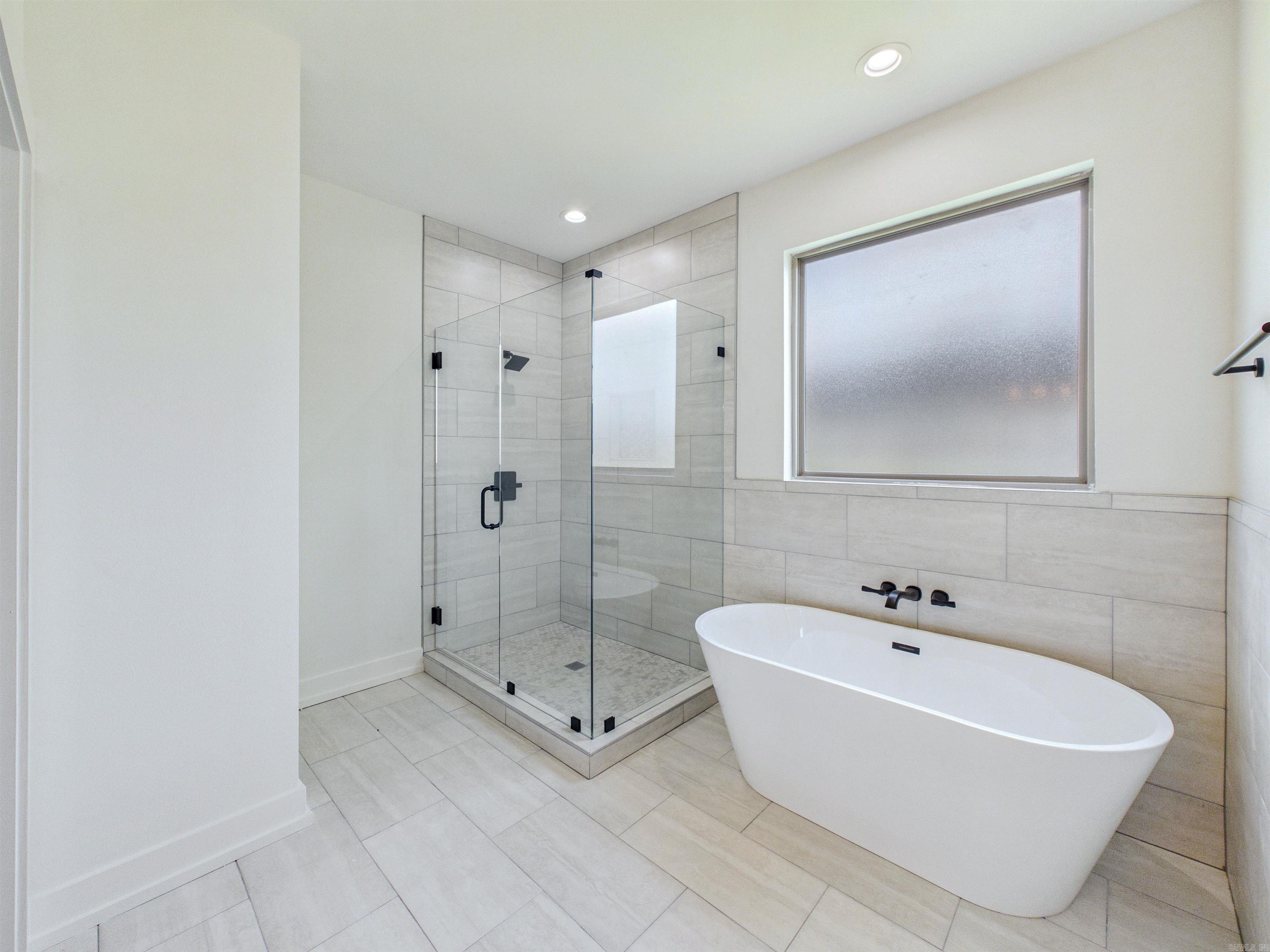 RIDGE VIEW - Residential