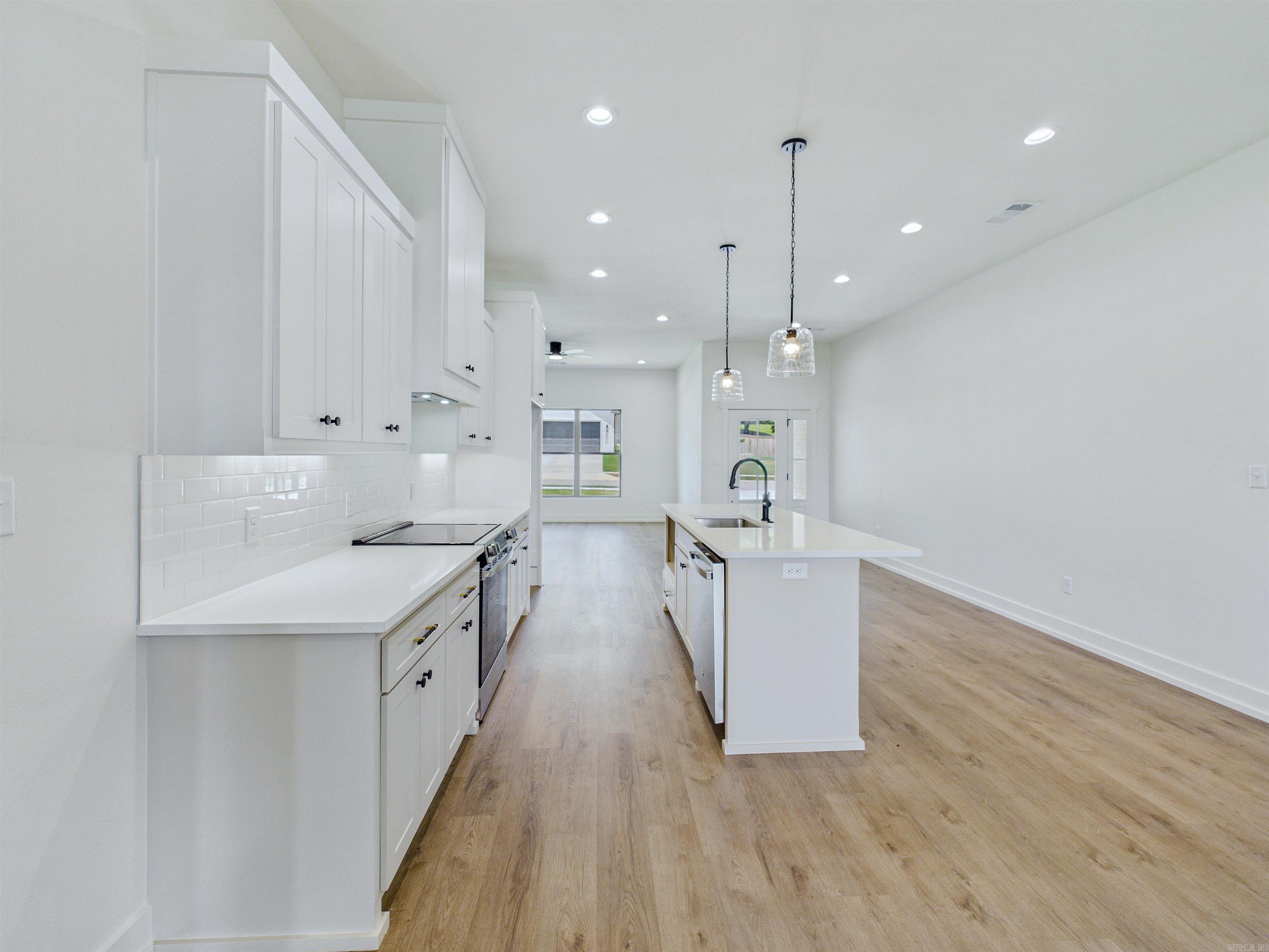 RIDGE VIEW - Residential