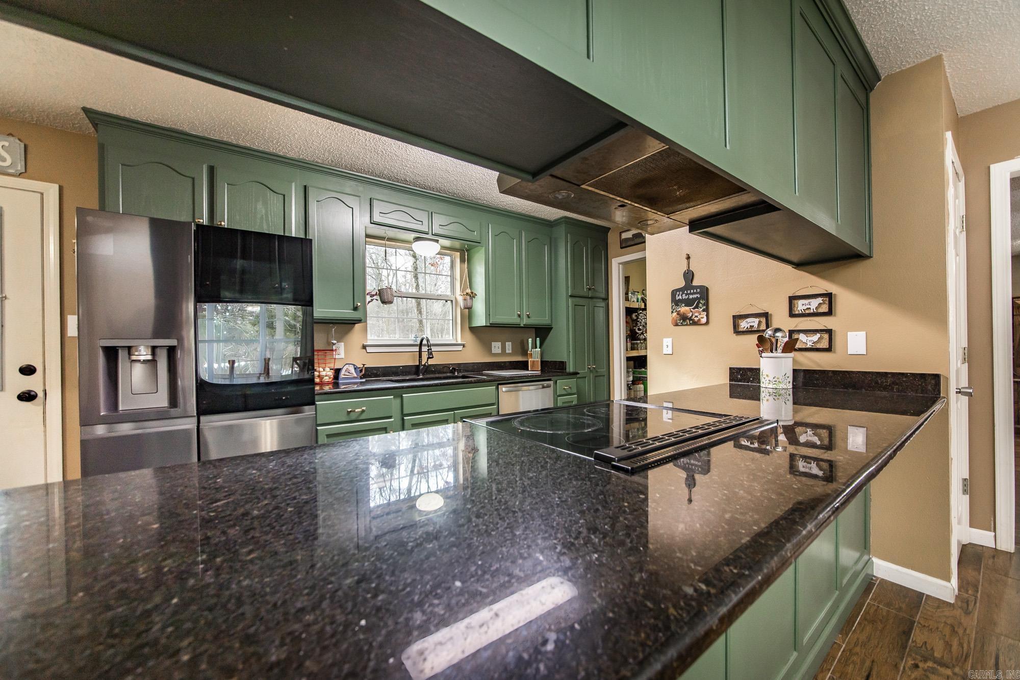 TANGLEWOOD ACRES - Residential