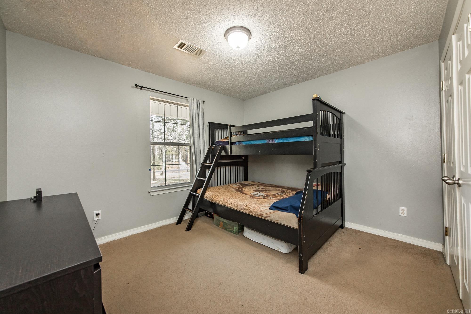 TANGLEWOOD ACRES - Residential