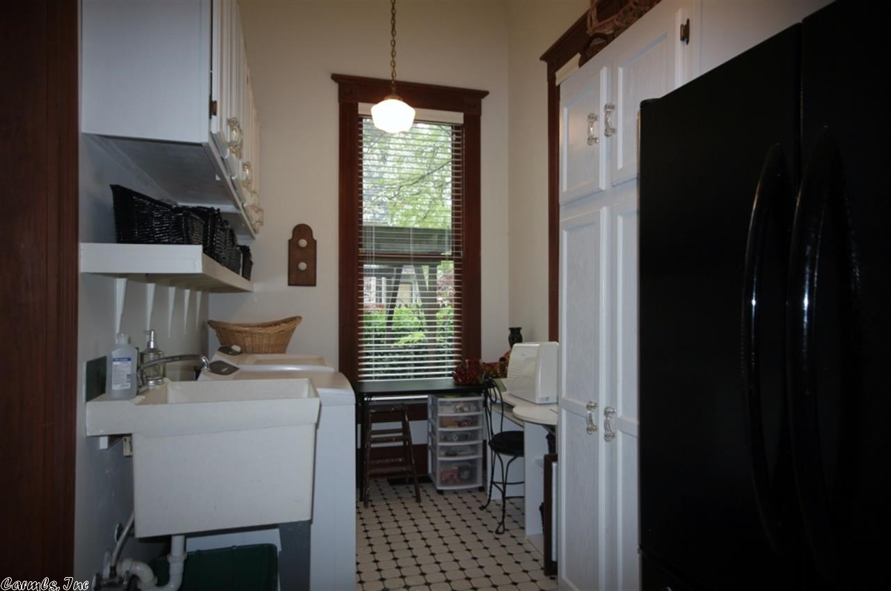 CITY OF LR L1 - Residential