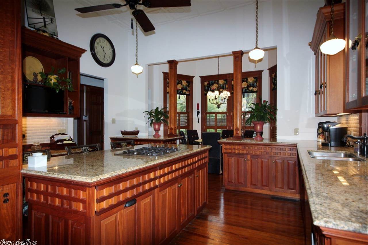 CITY OF LR L1 - Residential
