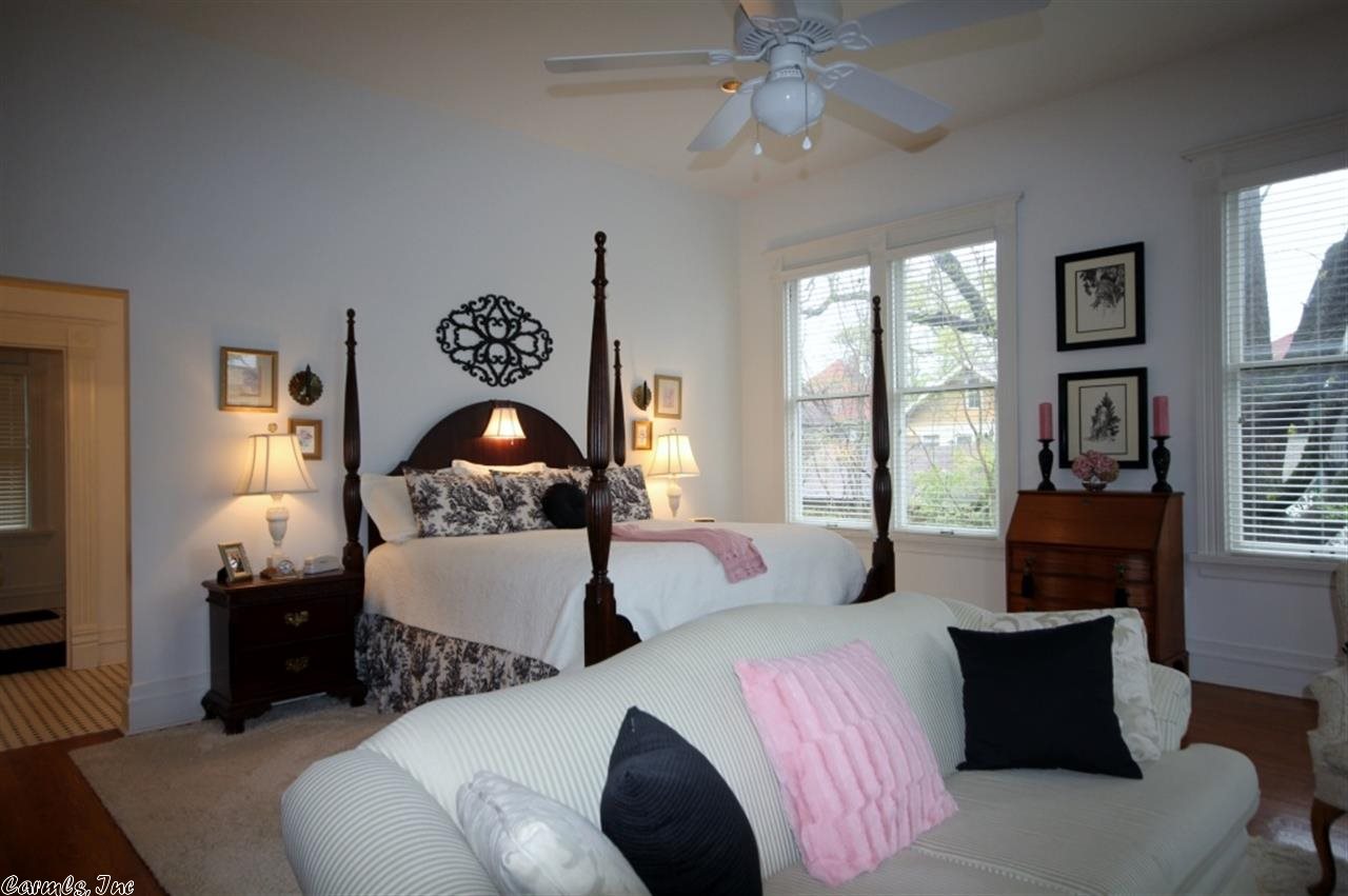 CITY OF LR L1 - Residential