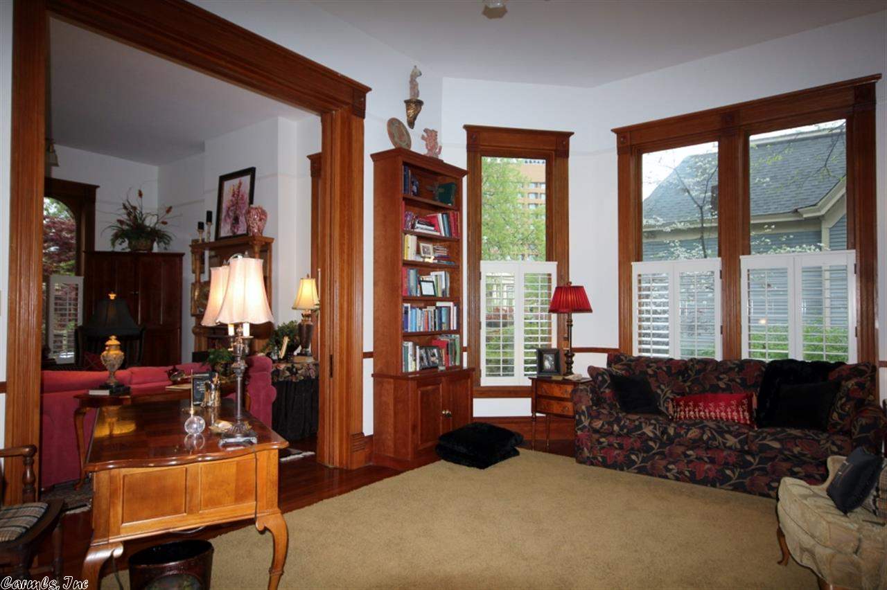 CITY OF LR L1 - Residential