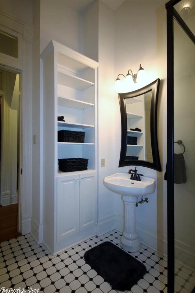 CITY OF LR L1 - Residential