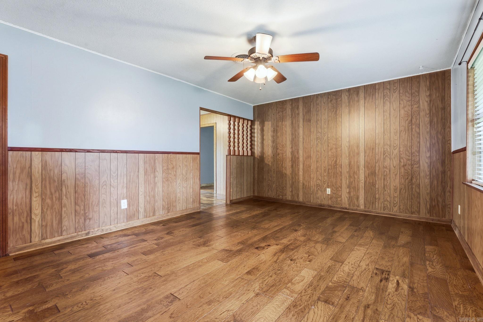 NORTH LAKEVIEW - Residential
