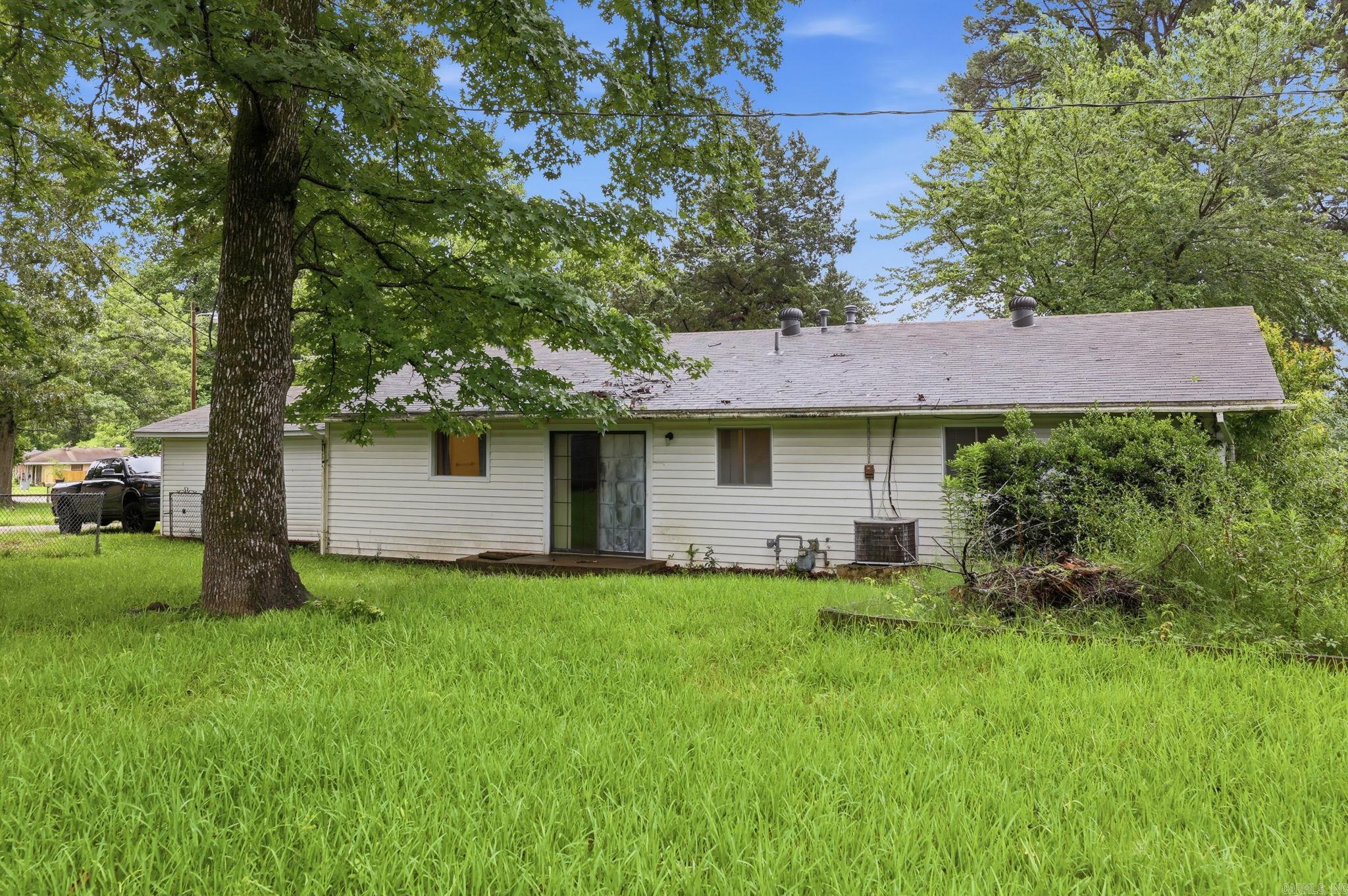 NORTH LAKEVIEW - Residential