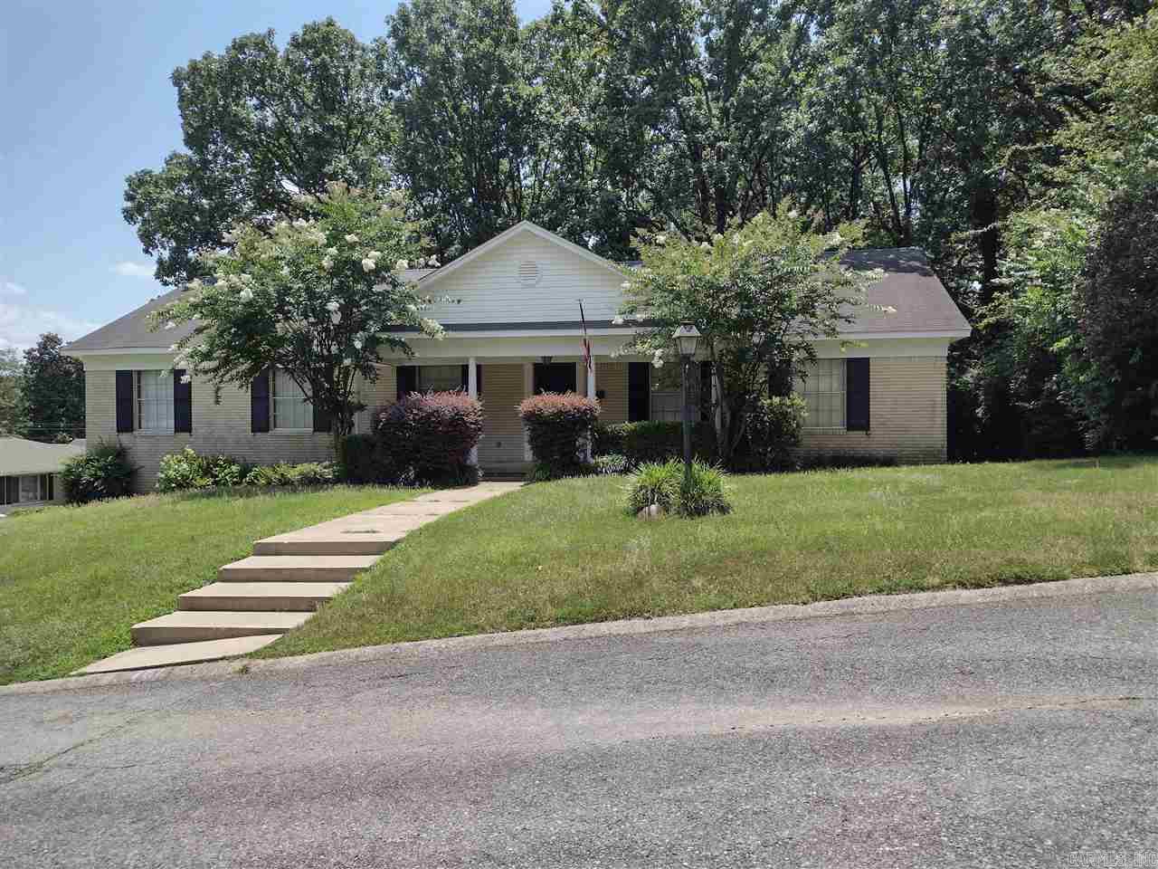 BRIARWOOD - Residential