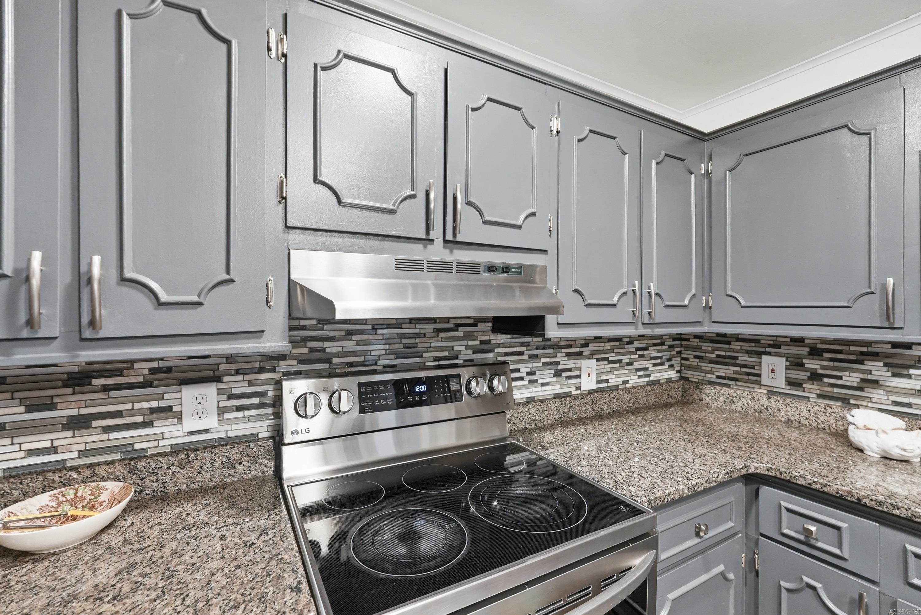 INDIAN HILLS - Residential