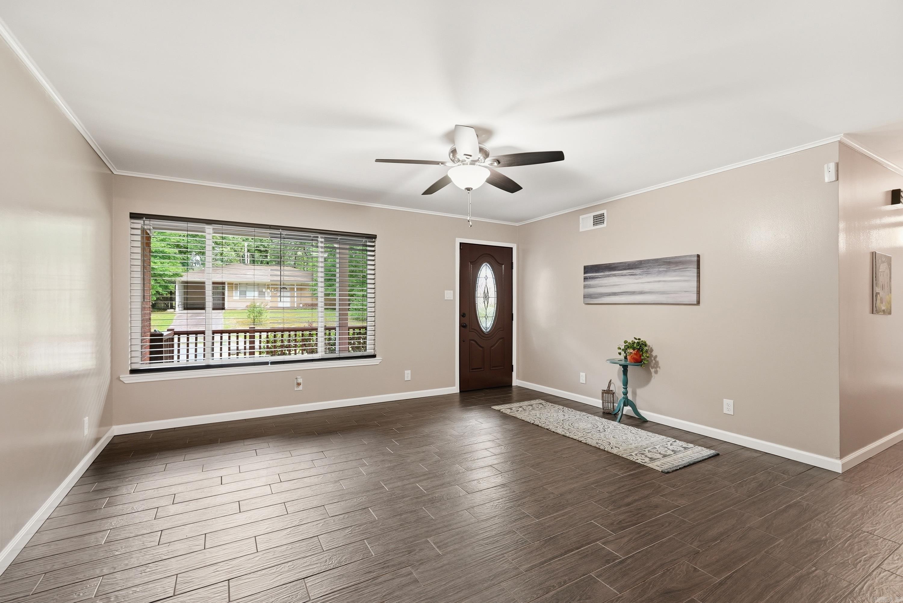 INDIAN HILLS - Residential