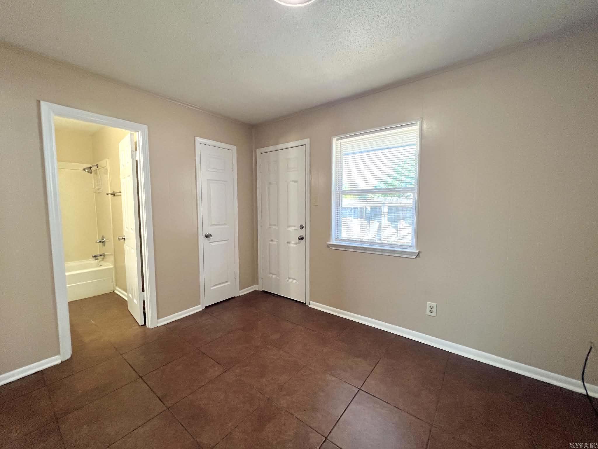 Jacksonville - Residential Income