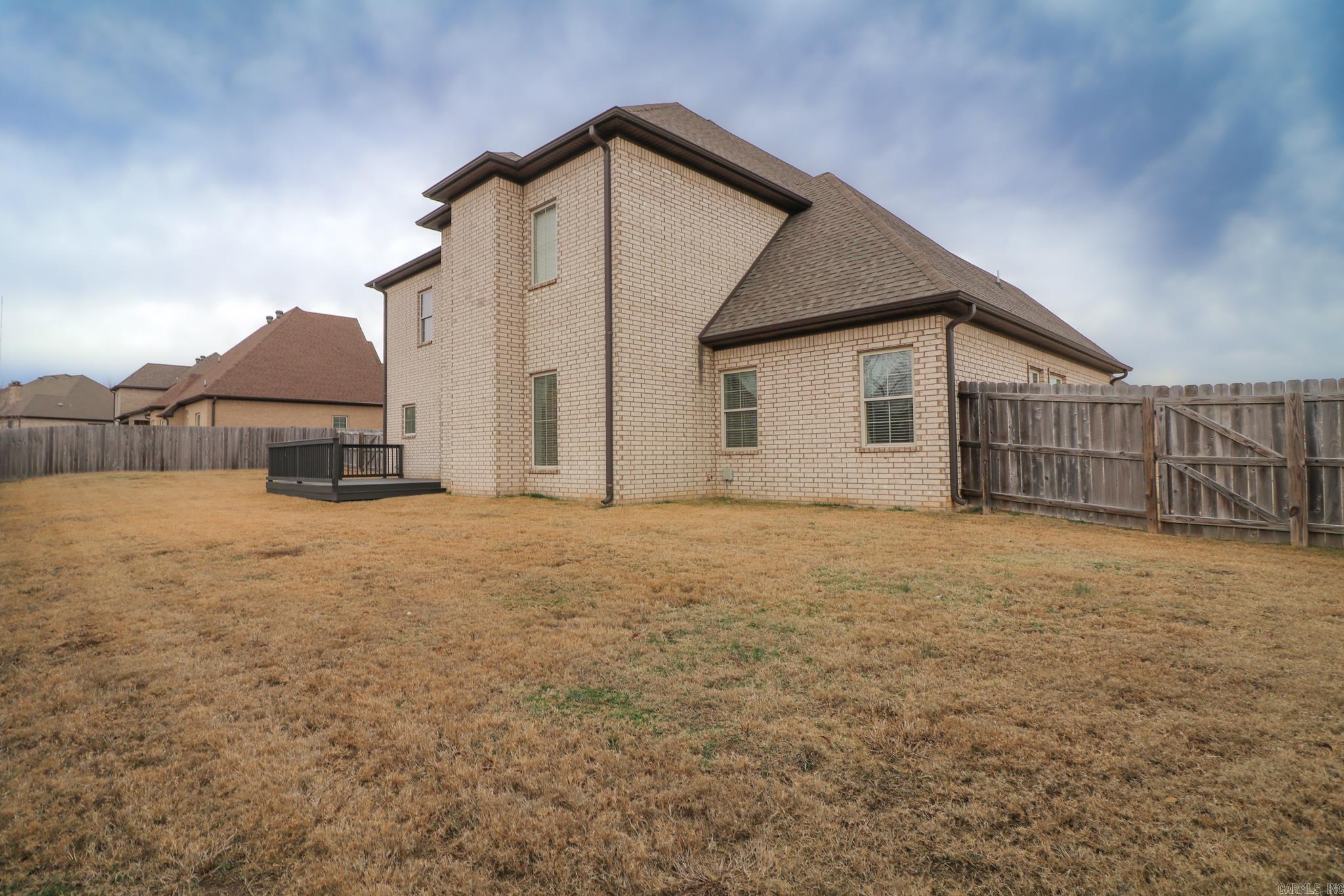 STONERIDGE ESTATES - Residential