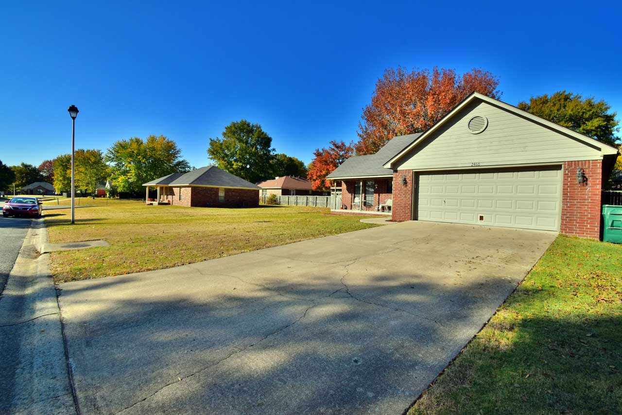 BRIARCREST - Residential
