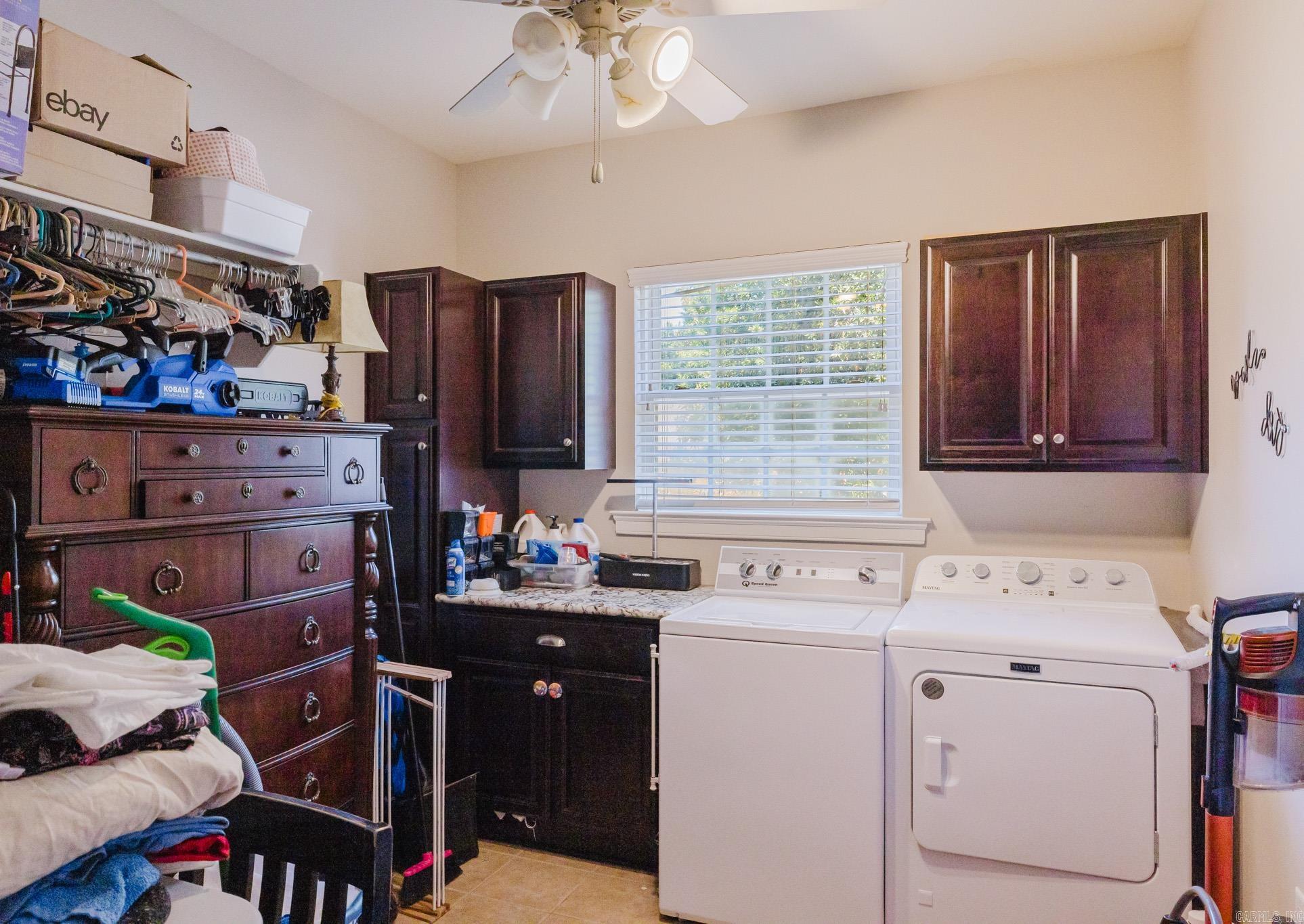 HURRICANE LAKE EST - Residential