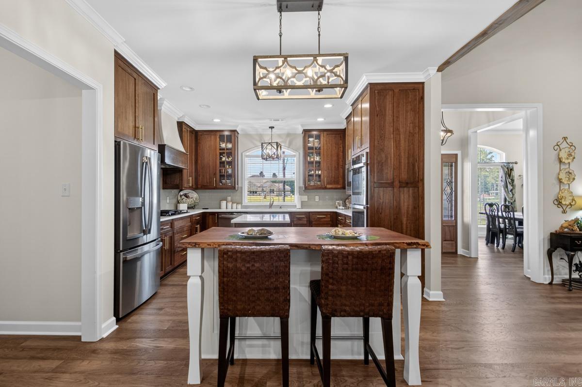 EAGLE RIDGE ESTATES - Residential