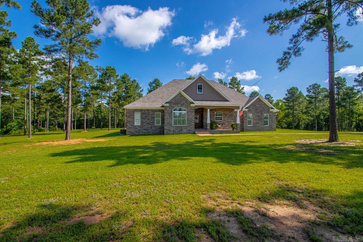 EAGLE RIDGE ESTATES - Residential