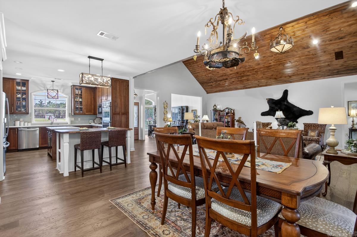 EAGLE RIDGE ESTATES - Residential