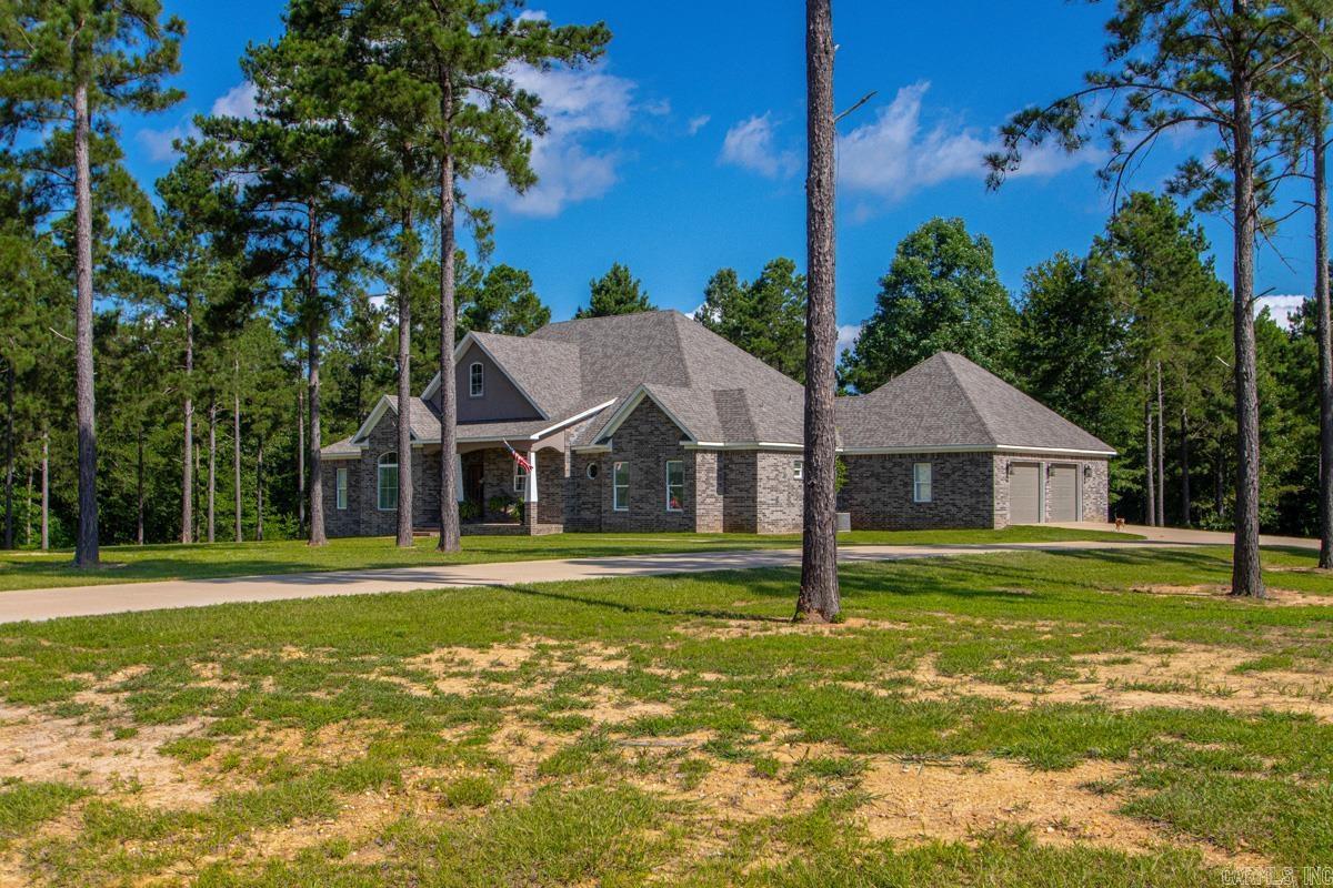 EAGLE RIDGE ESTATES - Residential