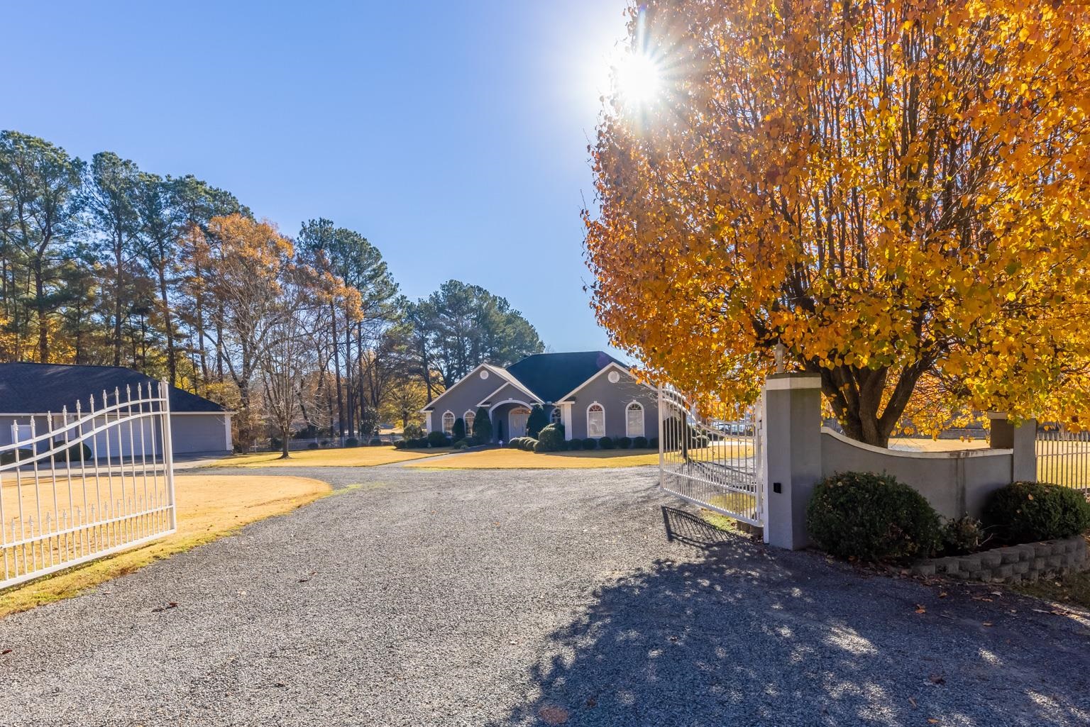 LAKE VIEW HEIGHTS - Residential