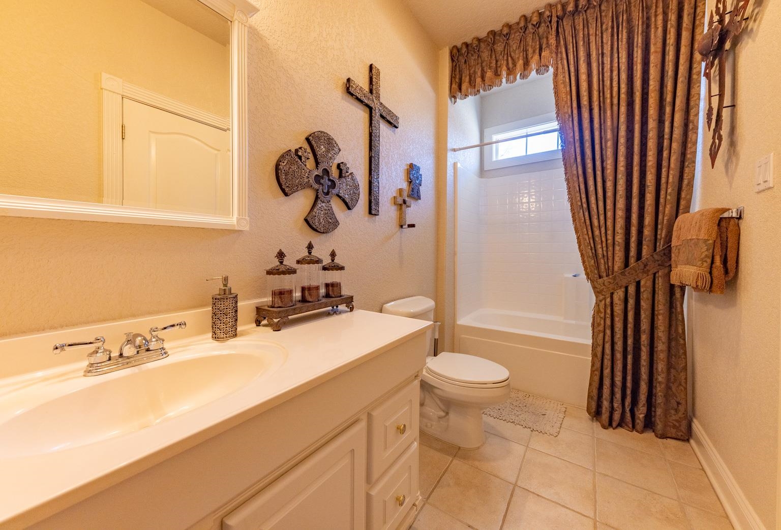 LAKE VIEW HEIGHTS - Residential