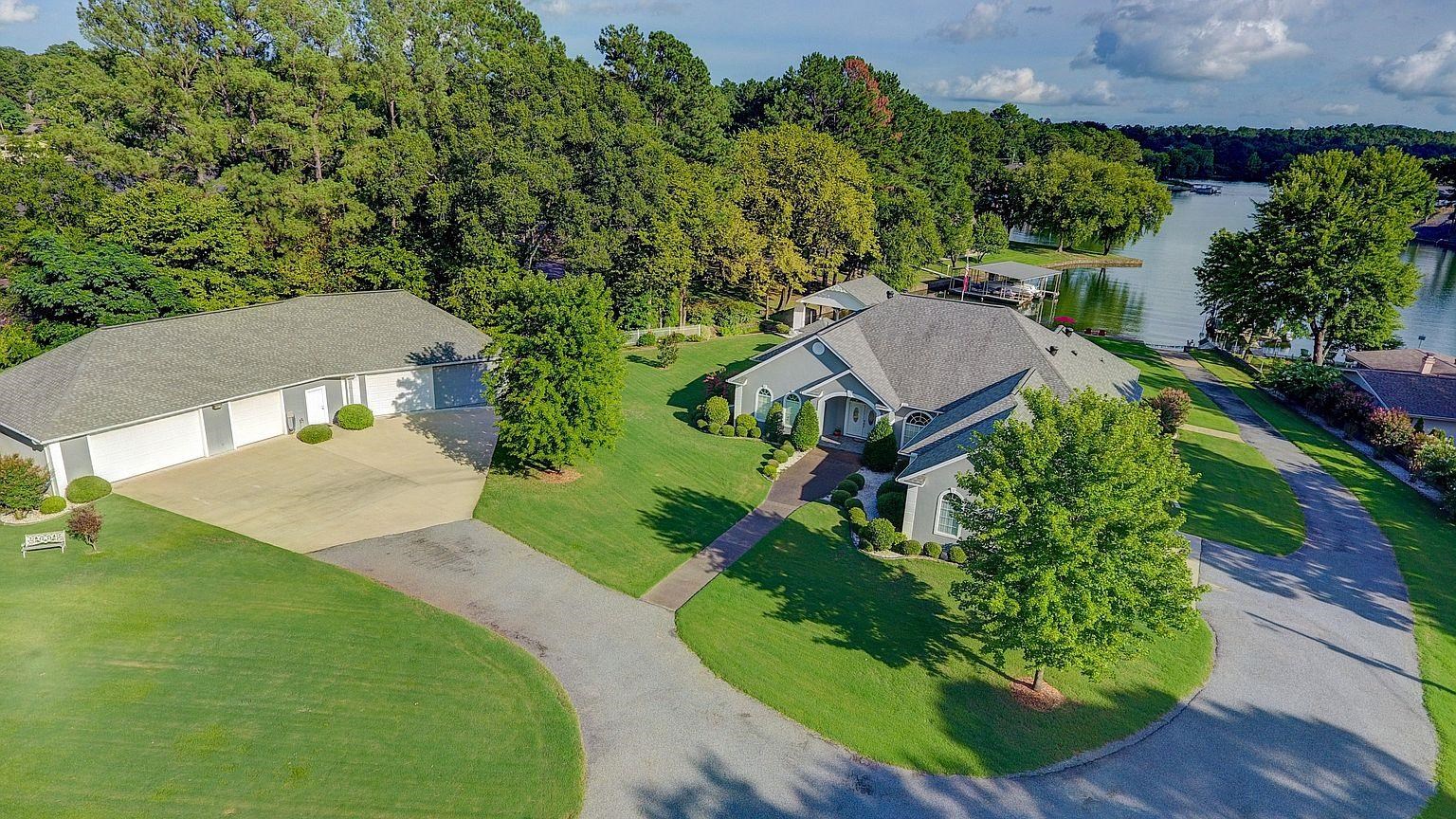 LAKE VIEW HEIGHTS - Residential
