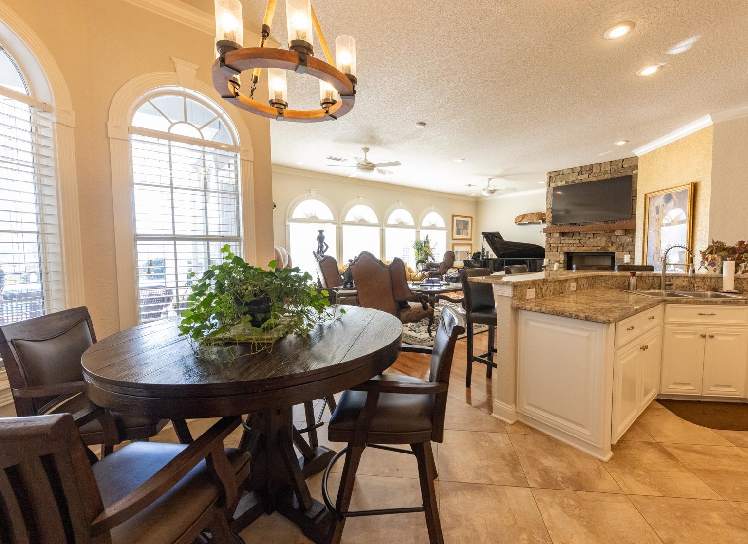 LAKE VIEW HEIGHTS - Residential