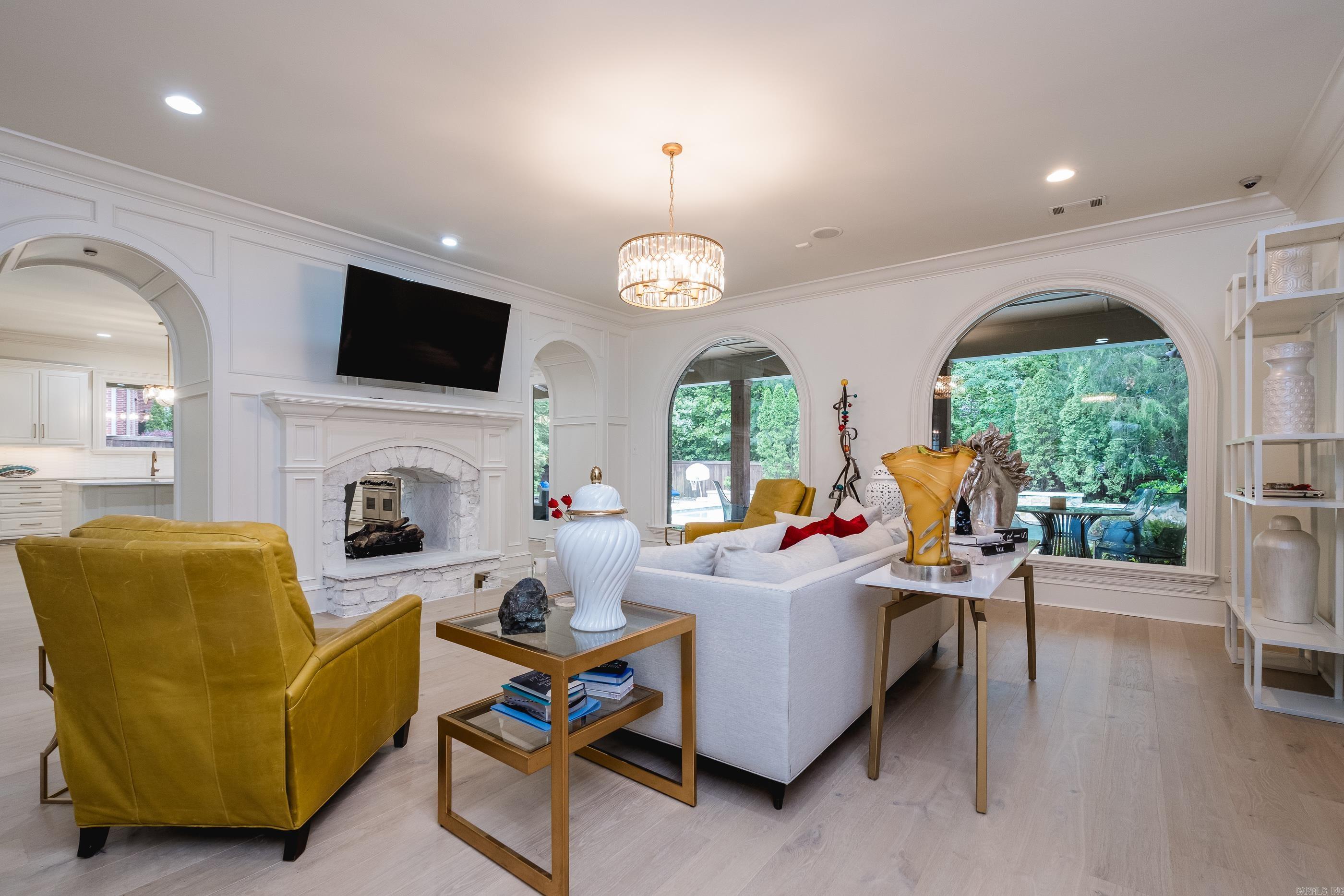 CHENAL VALLEY DEAUVILLE PLACE - Residential