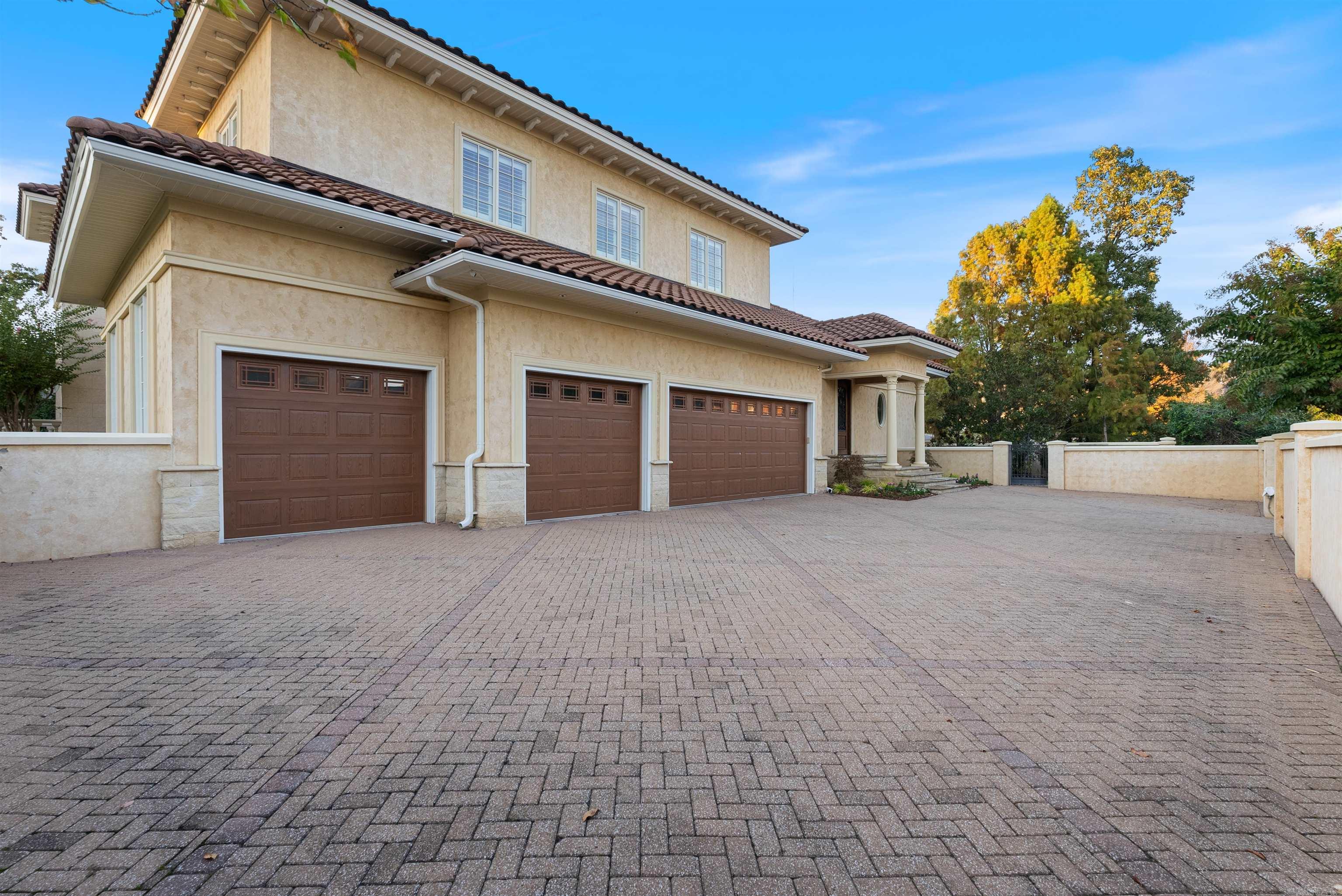 CHENAL VALLEY DEAUVILLE PLACE - Residential