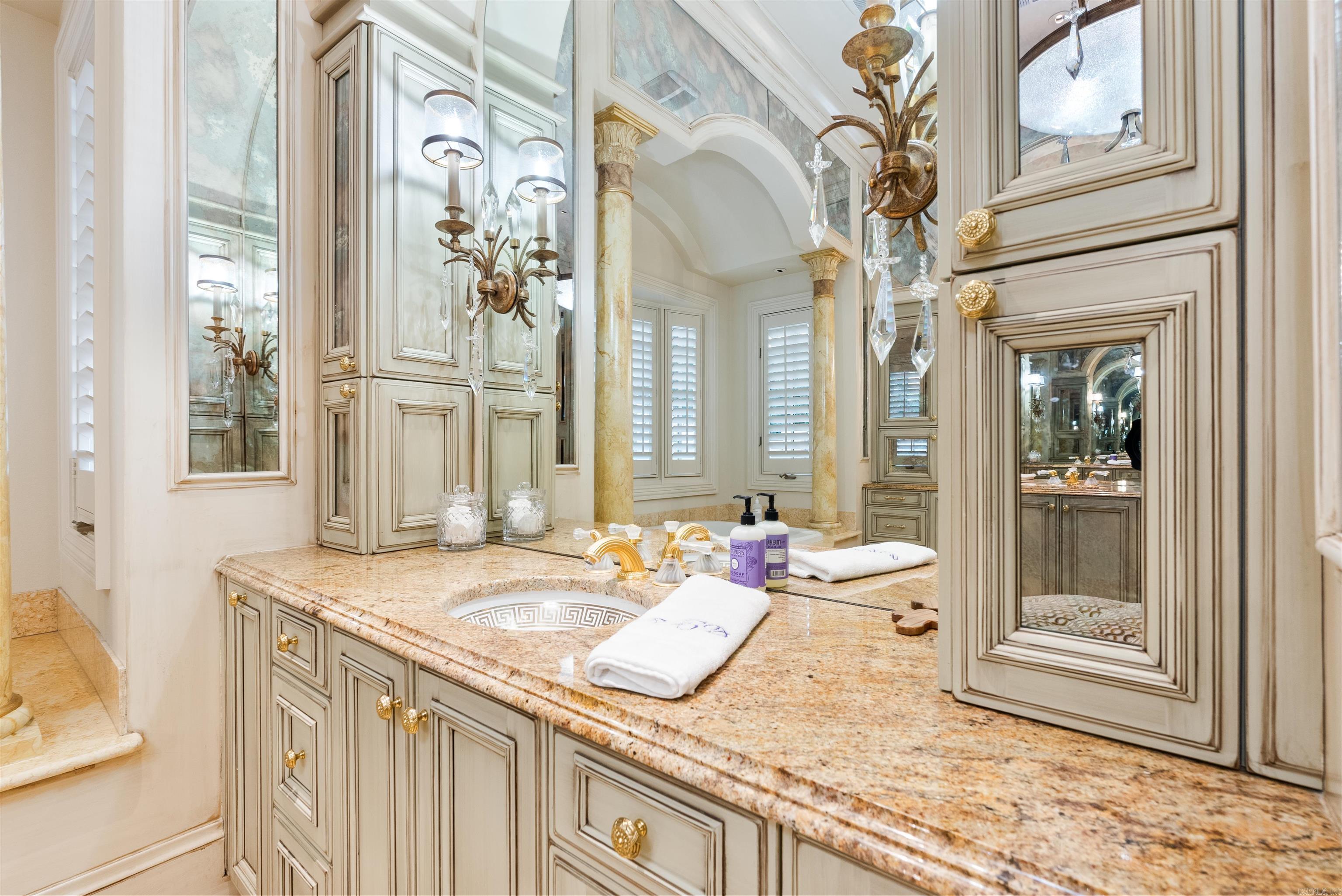 CHENAL VALLEY DEAUVILLE PLACE - Residential