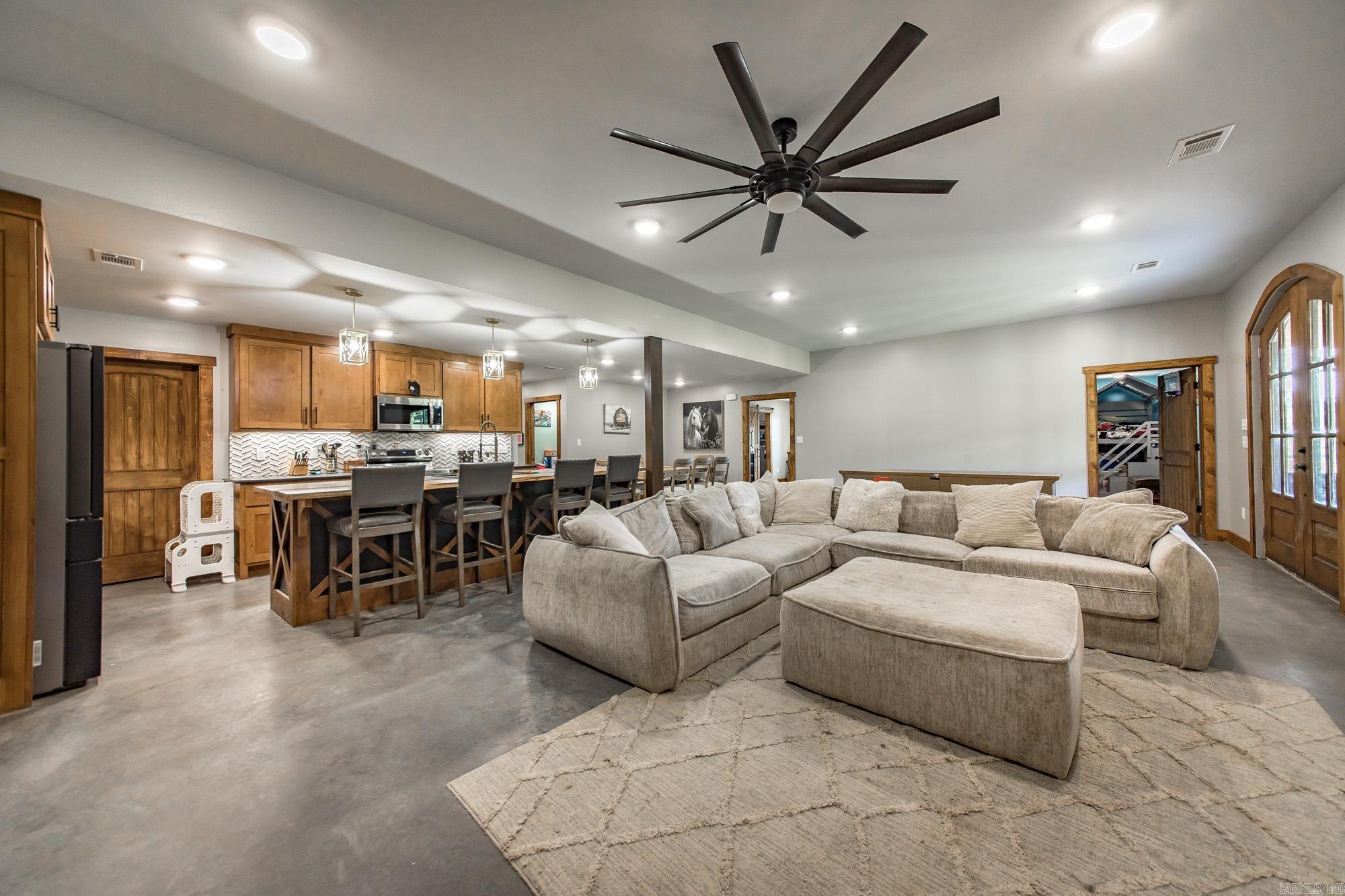 SCENIC VALLEY - Residential