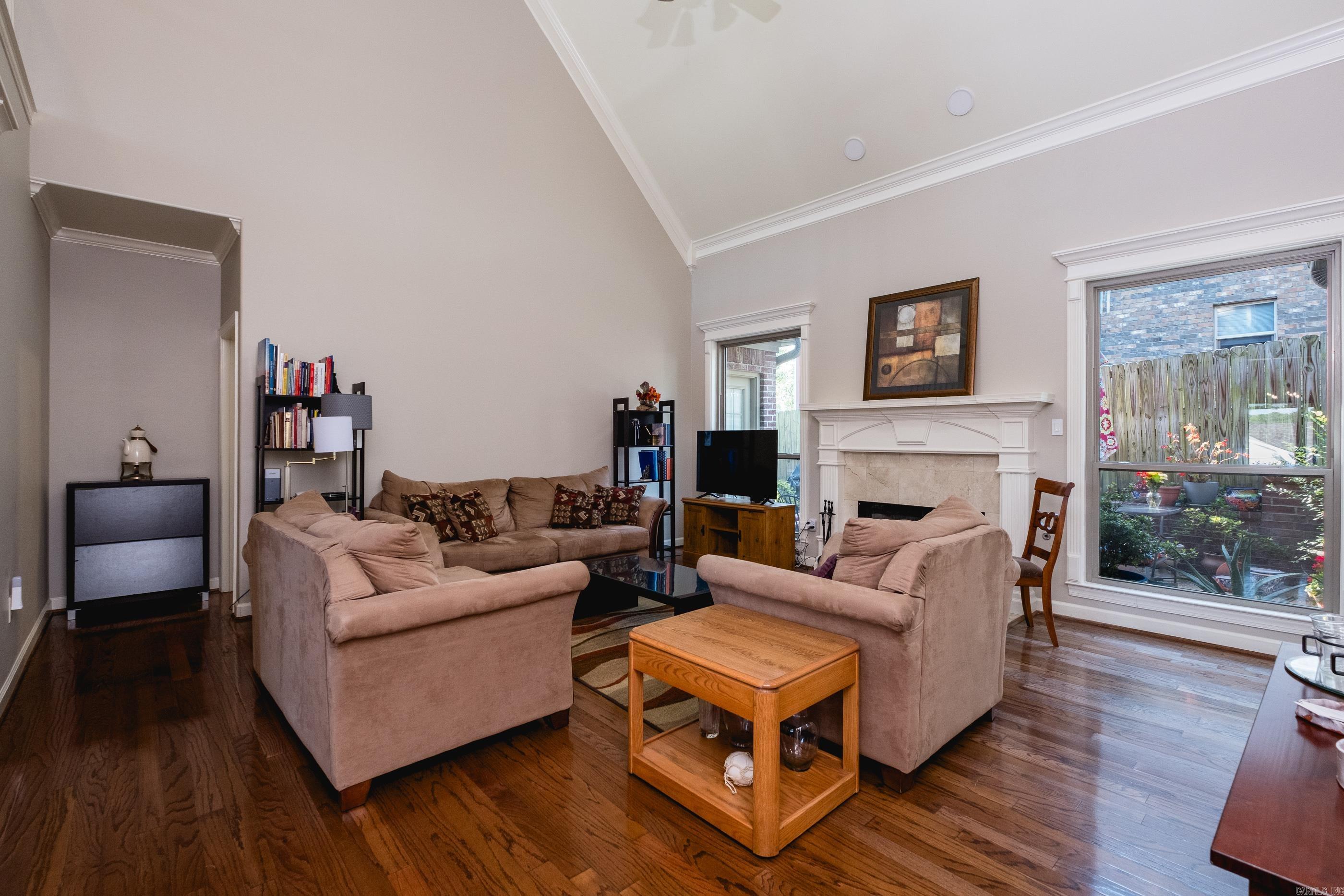 PEBBLE BEACH WOODS ADDN - Residential
