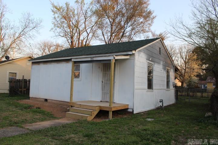 SUNNYSIDE HILLS ADDN TO JACK - Residential