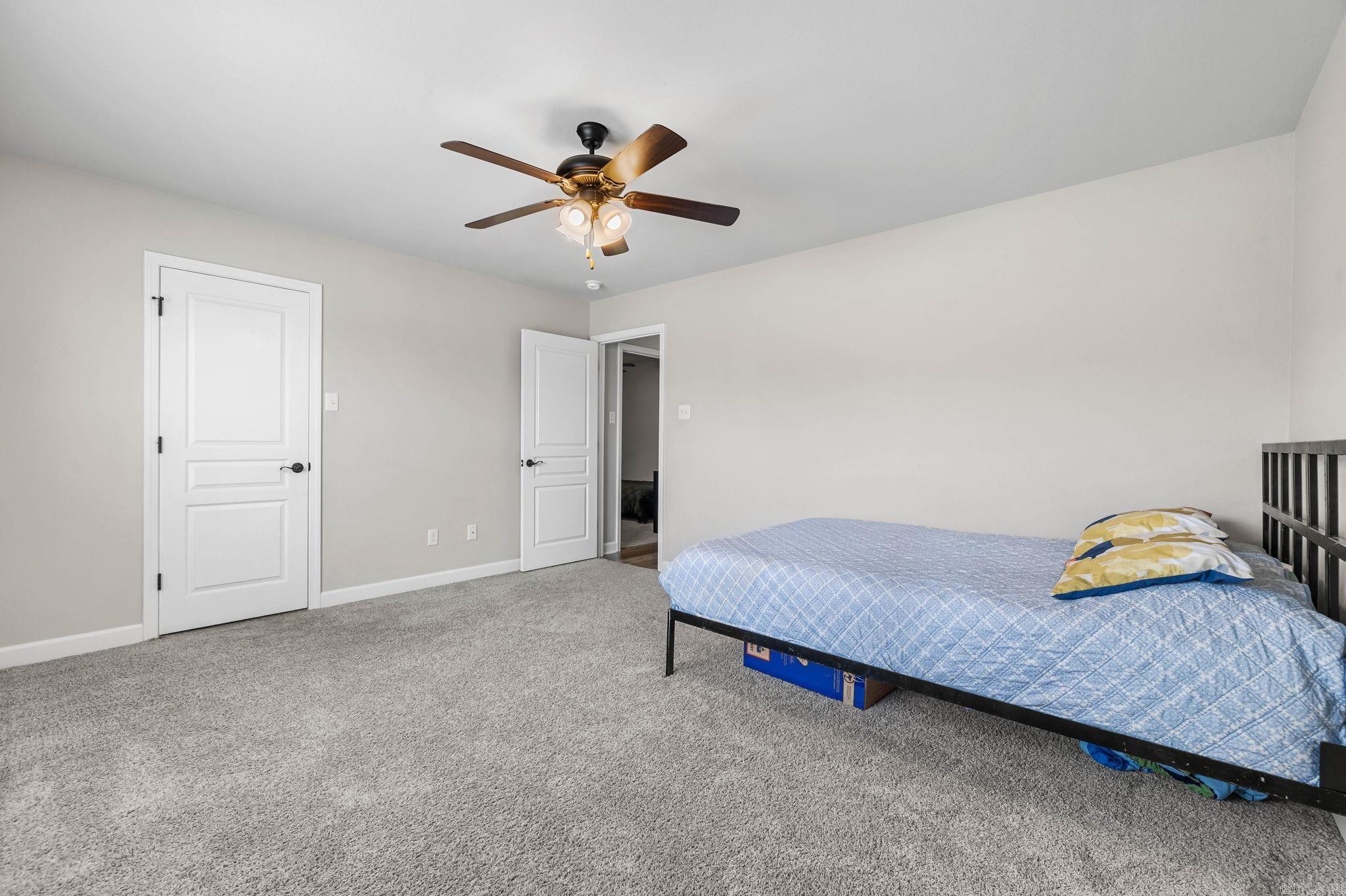 HUNTINGTON PLACE - Residential
